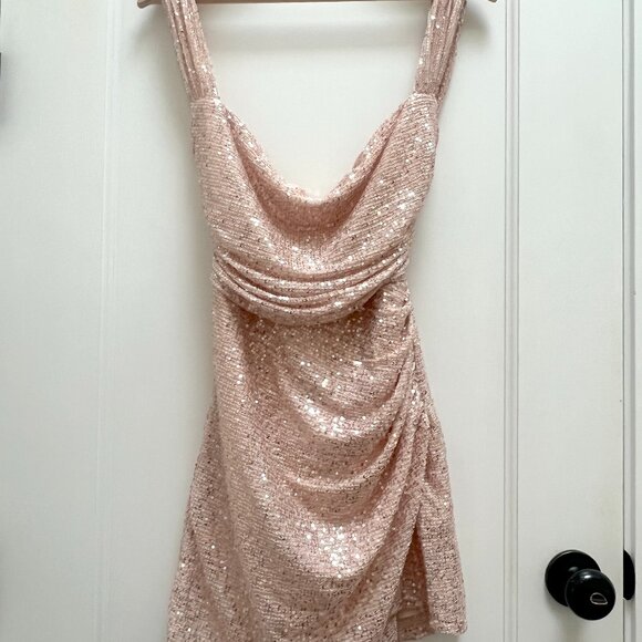Lucy in the Sky Rose Gold Sequin Bodycon Dress Size M NWT - Picture 1 of 7